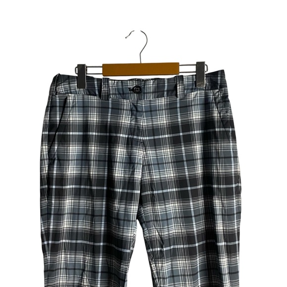 Nike Women's Plaid Dri-Fit Performance Wear Tour Golf Pant - Picture 2 of 10